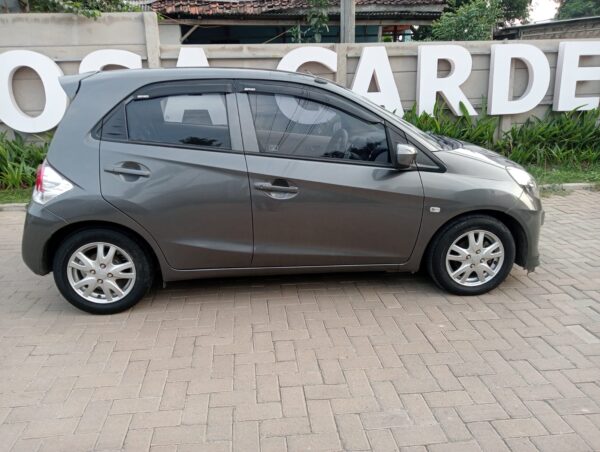 Honda Brio 2014 E Manual - Gambar 3