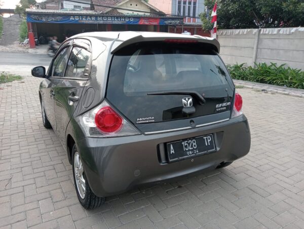 Honda Brio 2014 E Manual - Gambar 5