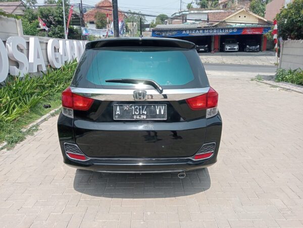 Honda Mobilio 2014 E Matic - Gambar 4