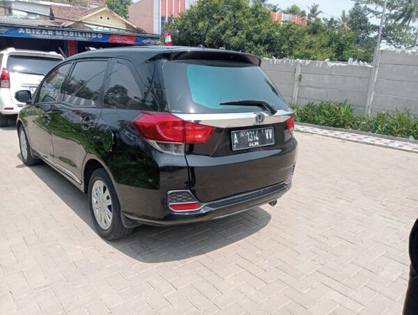 Honda Mobilio 2014 E Matic - Gambar 3